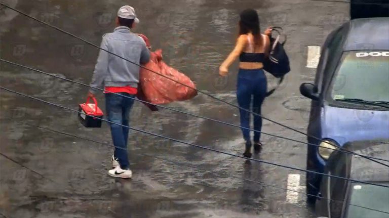 23334126-C4E1-4893-9DCD-C22EDFE6CE1D