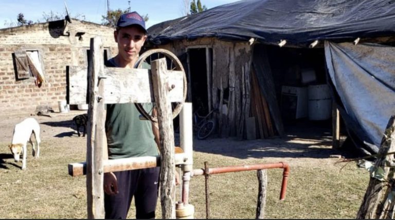 53EA315B-B1AF-4DF6-A0D2-CBA7041B7D63