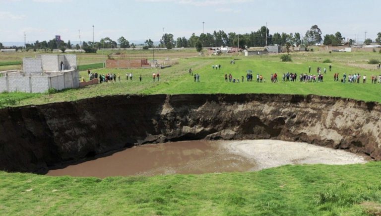 6C3EBB86-99AC-4A33-B9B9-917E99E02B91