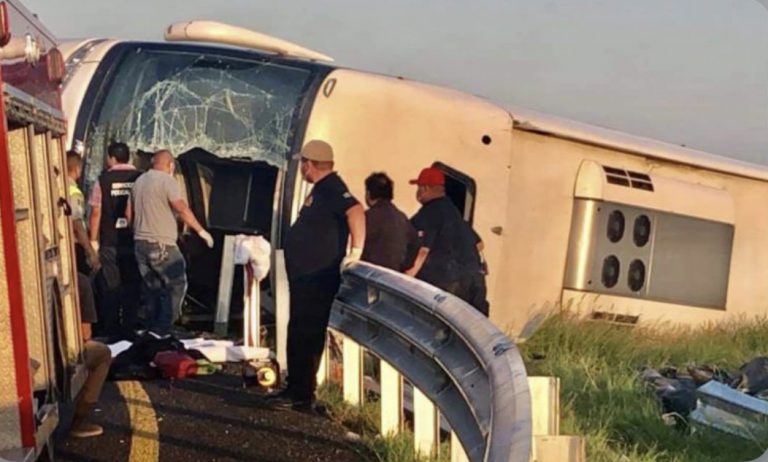 7298E810-AB66-44B2-AC07-1ECFED16F1AA