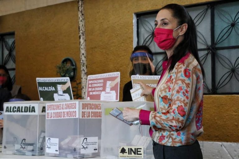 CE7E54B2-3B49-41C3-8911-7F6C9D37518C