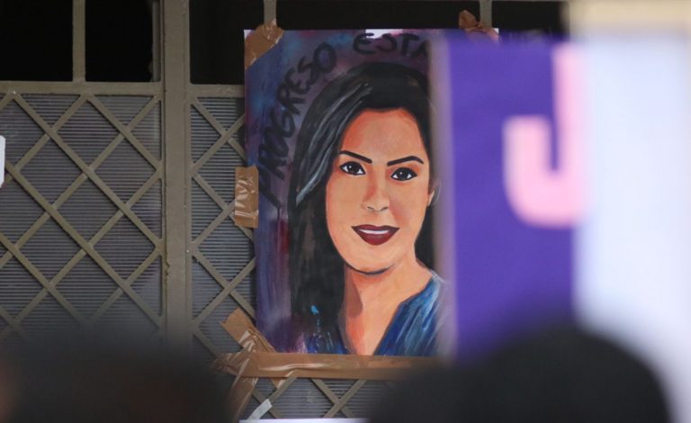 D6DC0CB2-C700-498D-888C-2BB6C9EDEE77