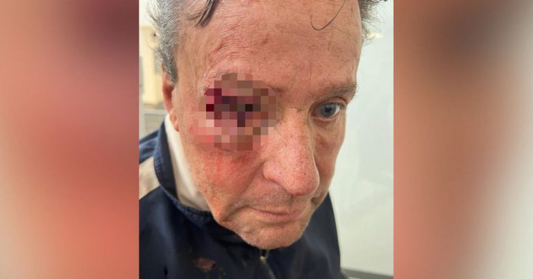 F4A1C1CF-9C0F-41F5-BD87-4571734596AD