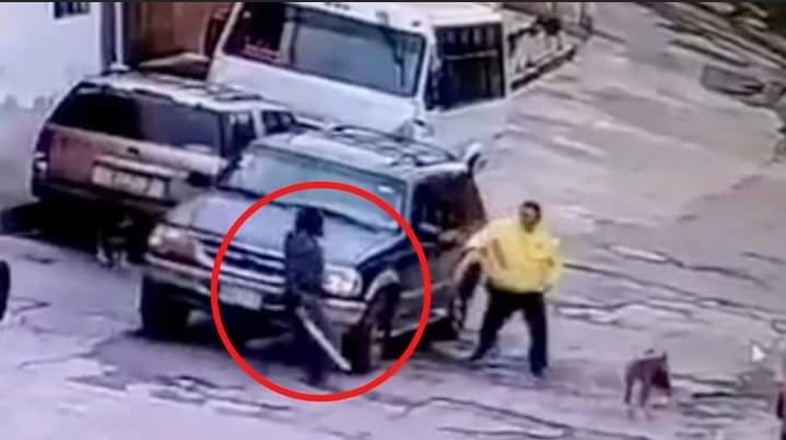 2EC7E37F-6102-47A5-957B-AD71E3E820F3