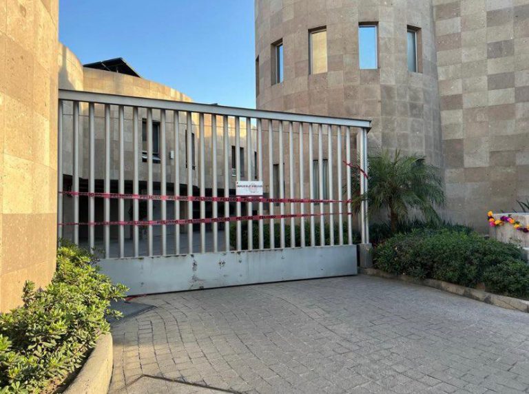 66EC5E4E-8C8A-4A54-97FA-480DBCB4E4B0