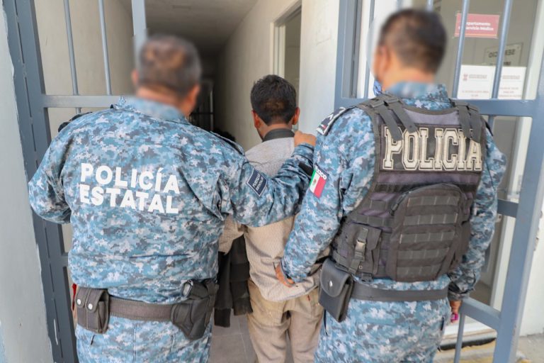 8A61BCD4-1757-48FF-99DD-B65C783A4BEC