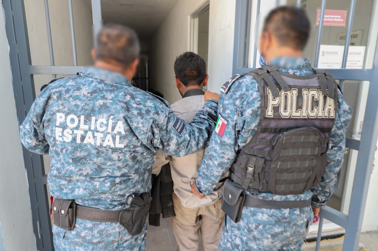 8A61BCD4-1757-48FF-99DD-B65C783A4BEC