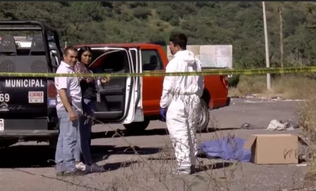 4B47B71B-2A9B-4B45-AA24-B012AE8872E3