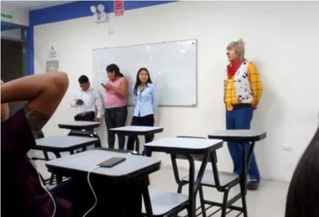 Screenshot_20230218_180436_Lite