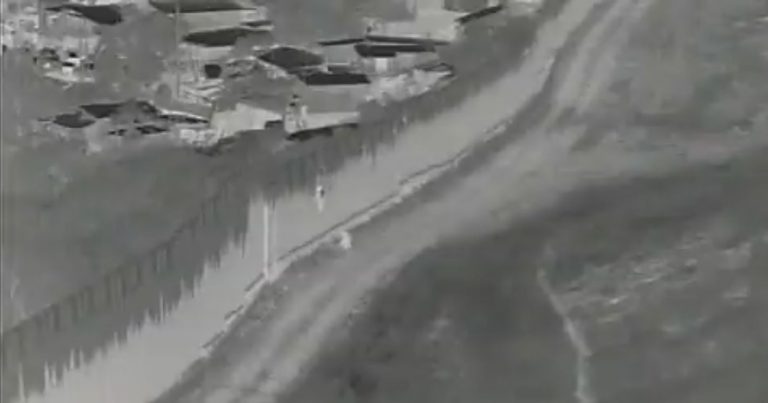 19931567-48f2-4404-953d-ea941297e7bb