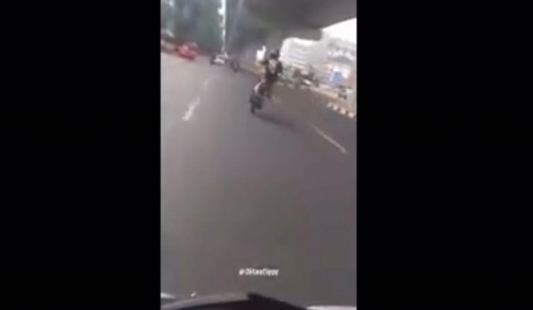 f99d69b8-a8fc-4ba9-b8f5-35dd803ea753