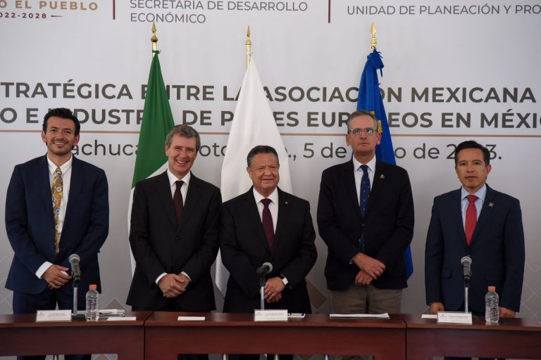 6E1EDC91-428D-4B1A-A5A3-B8A6D7875ECD