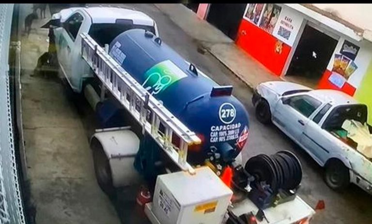 7761820B-8A76-4F84-941D-11932AF1D1DA