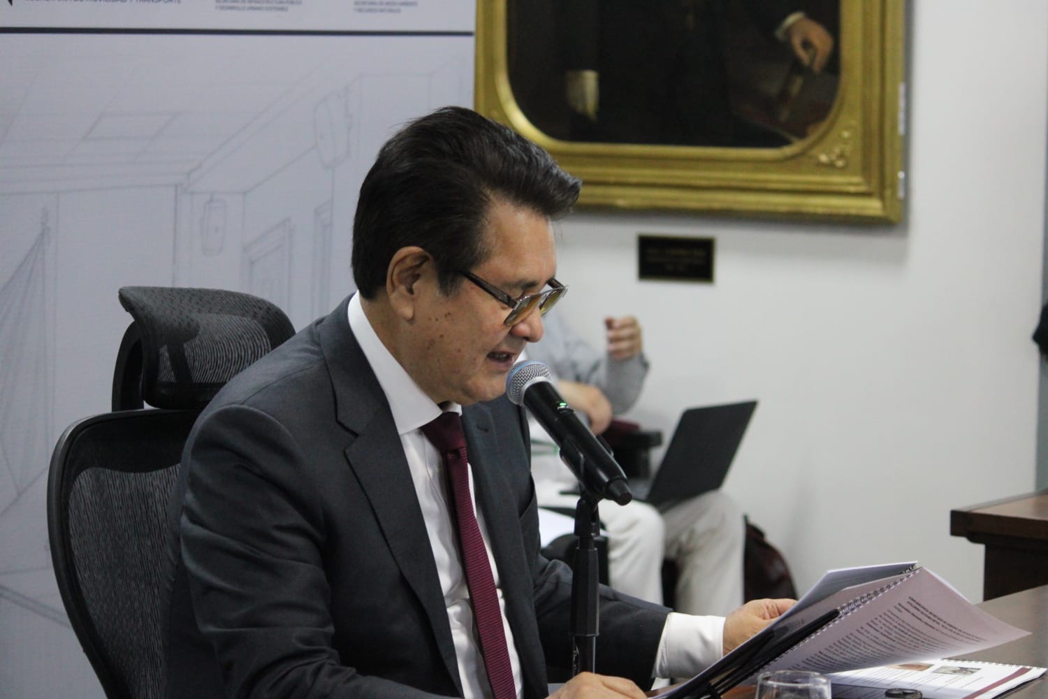 a582d537-e1c2-4ce7-934b-b21435a1f09e