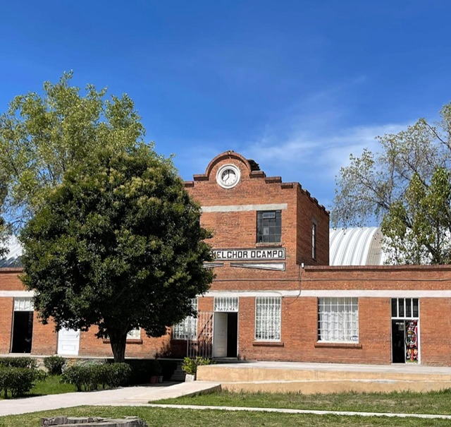 f4a20d12-ae27-4cbf-bc2f-6efef1947913