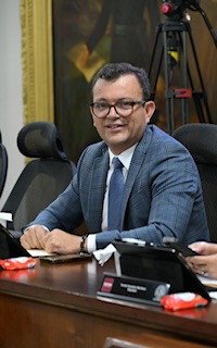 Dip. Julián Nochebuena